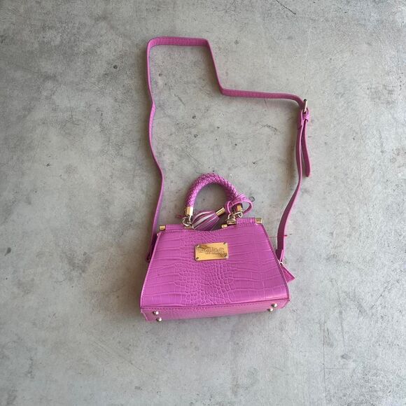 Pink Bebe crossbody bag with gold hardware and adjustable strap #y2kfashion #cro - Picture 1 of 3